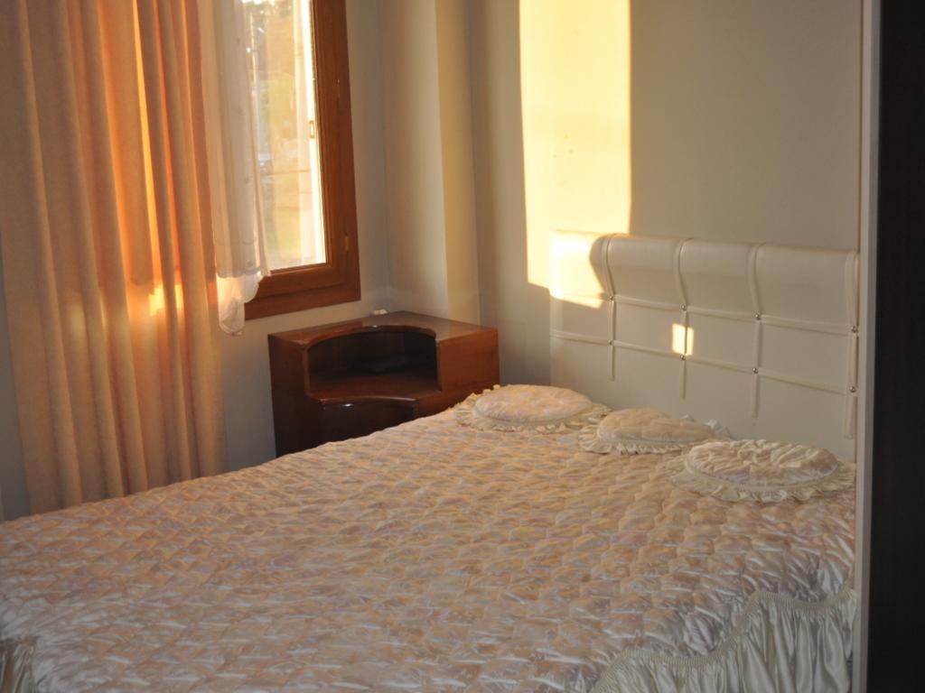 Ayvalik Camlik Villalari Habitación foto